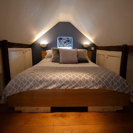 Cherry Orchard Lodge Бат Екстер'єр фото