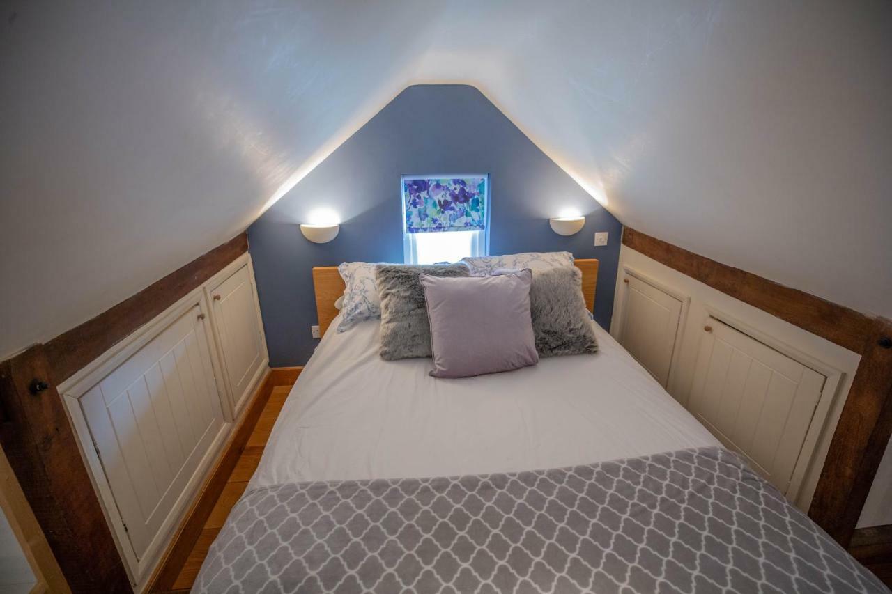 Cherry Orchard Lodge Бат Екстер'єр фото